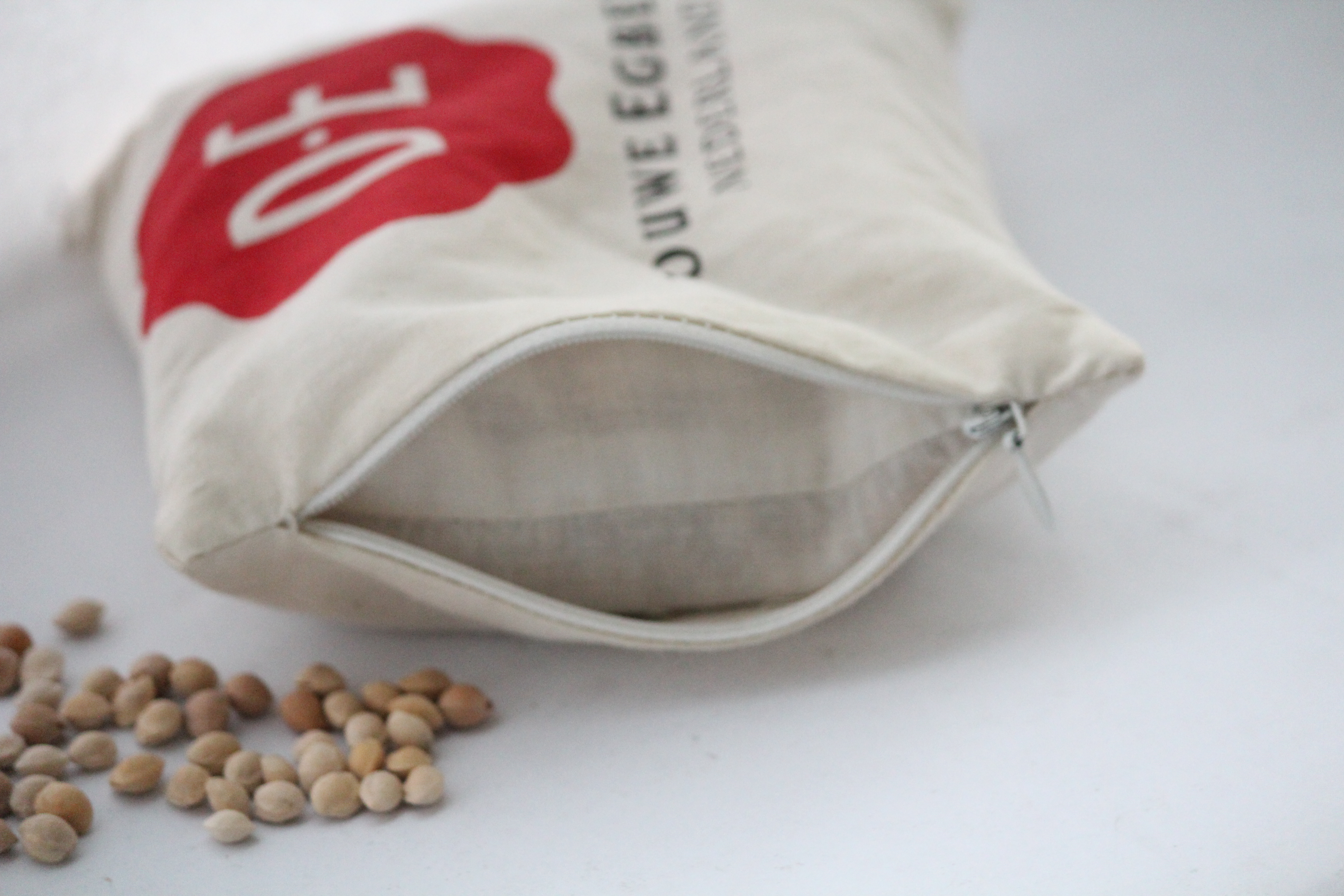 Kirschkernkissen mit Logo bedrucken | Nachhaltige Wärmekissen Werbeartikel - 1aWerbeartikel.com